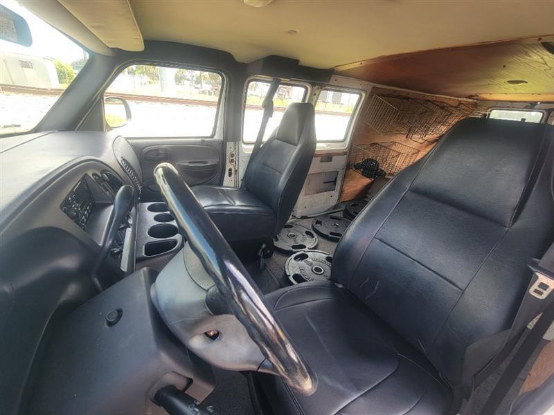 dodge ram van 2003 2D7KB31Y53K520700 image dodge ram van 2003 2D7KB31Y53K520700 image
